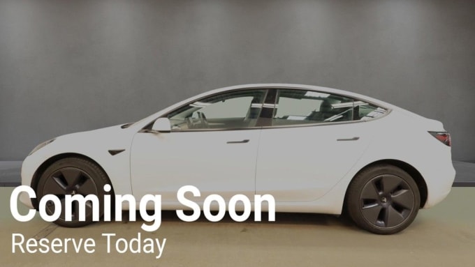 2025 Tesla Model 3