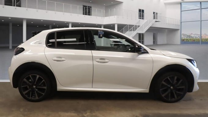 2025 Peugeot 208