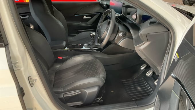 2025 Peugeot 208