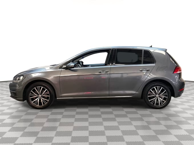 2025 Volkswagen Golf