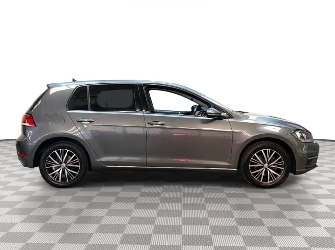 2025 Volkswagen Golf