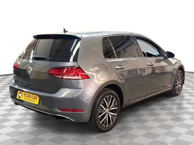 2025 Volkswagen Golf