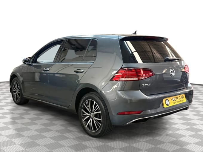 2025 Volkswagen Golf