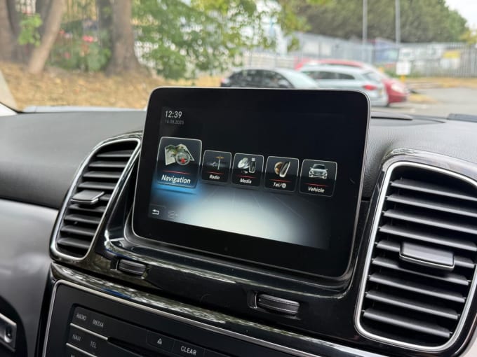 2025 Mercedes-benz Gle
