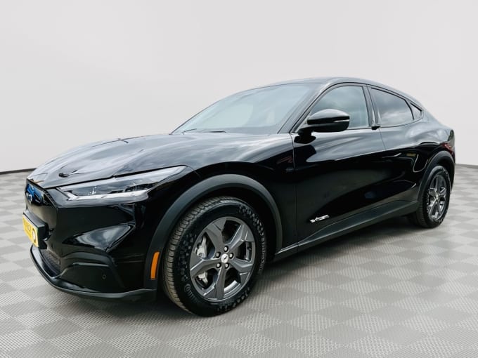 2025 Ford Mustang Mach-e