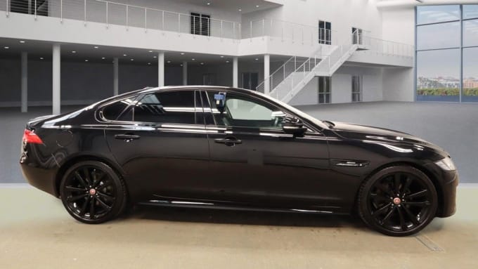 2025 Jaguar Xf