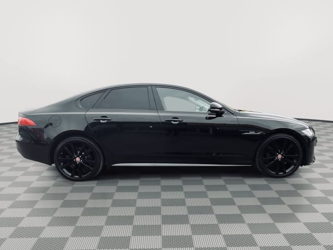 2025 Jaguar Xf