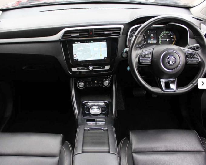 2025 Mg Mg Zs