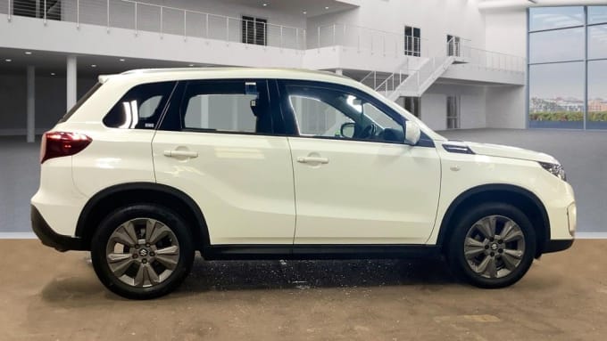 2025 Suzuki Vitara