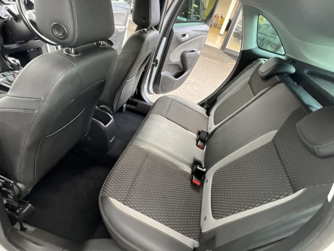 2025 Vauxhall Crossland X