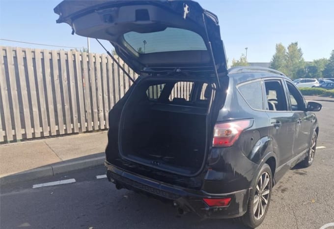 2025 Ford Kuga