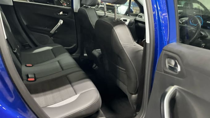 2025 Peugeot 2008