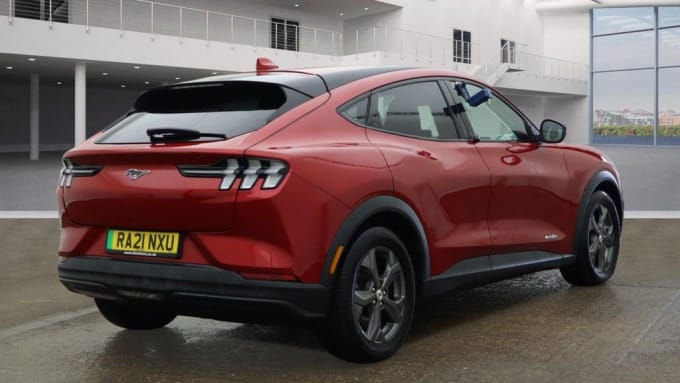 2025 Ford Mustang Mach-e