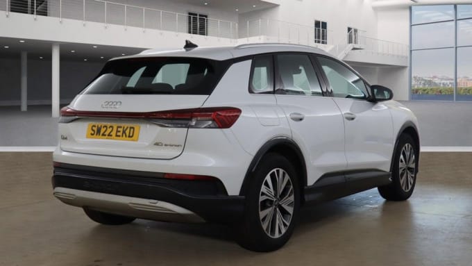 2025 Audi Q4 E-tron