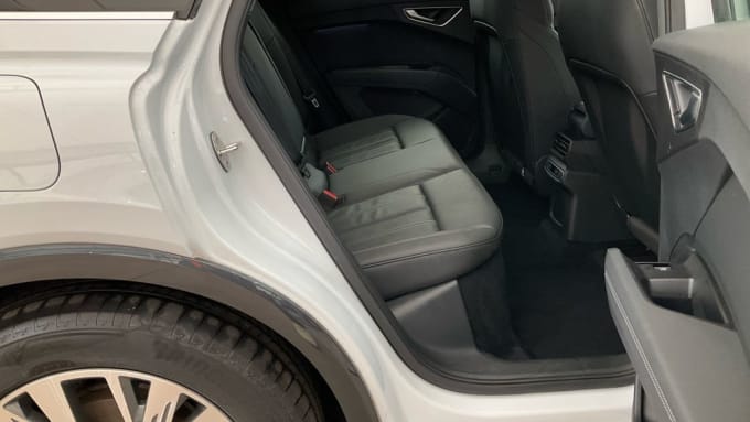 2025 Audi Q4 E-tron
