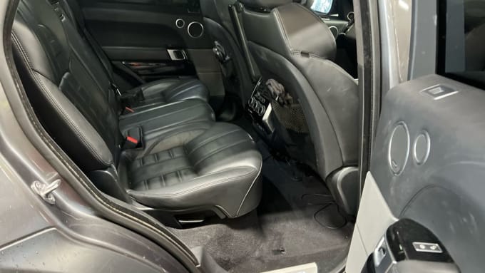 2025 Land Rover Range Rover Sport