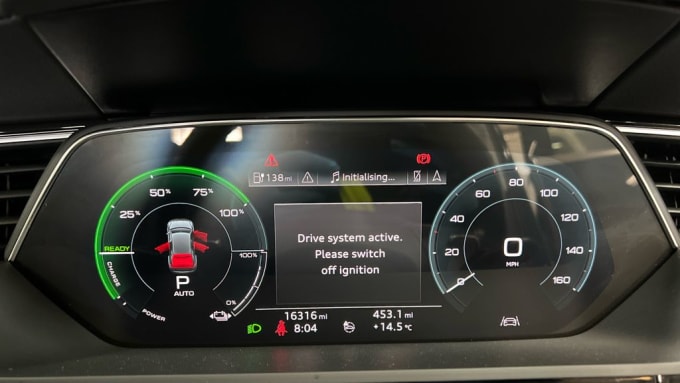 2025 Audi E-tron