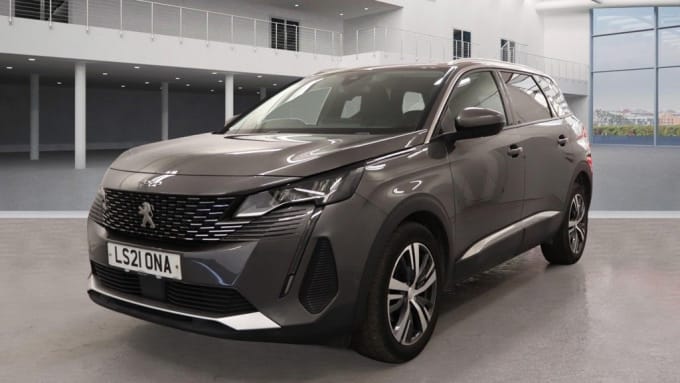 2025 Peugeot 5008