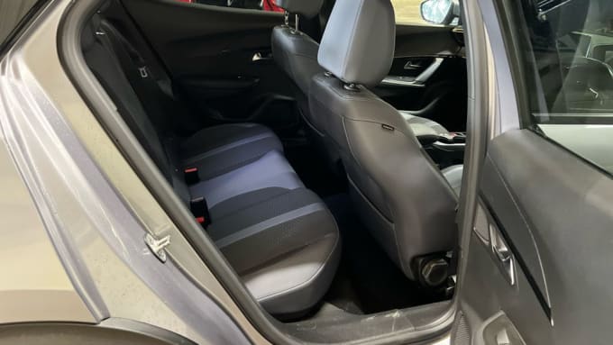 2025 Peugeot 2008