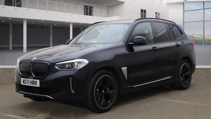 2025 BMW Ix3