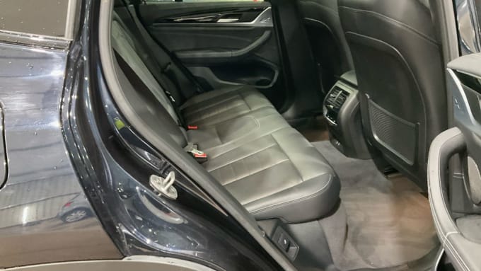 2025 BMW Ix3