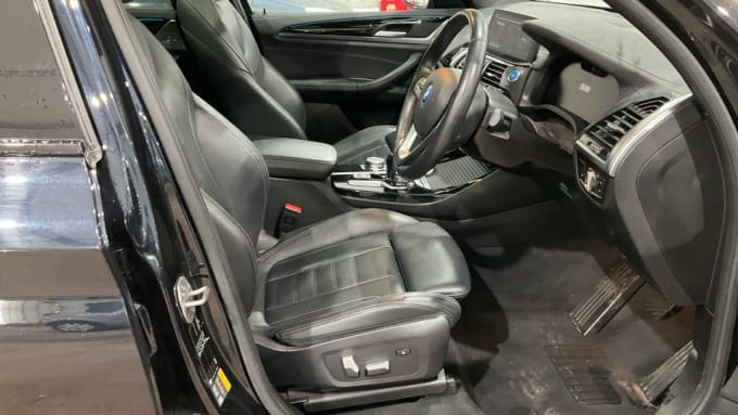 2025 BMW Ix3