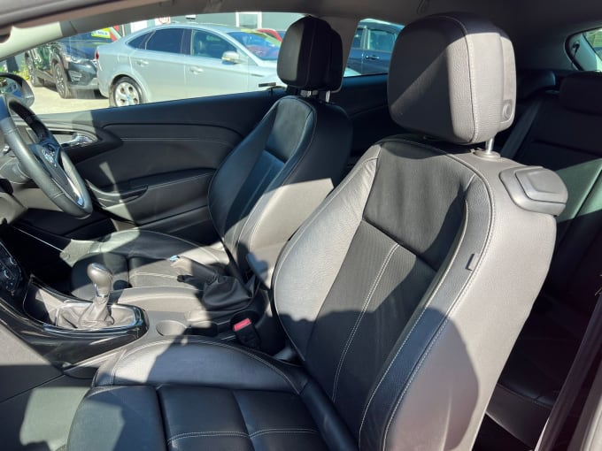 2015 Vauxhall Astra