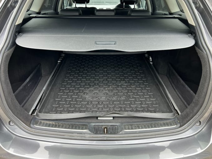 2009 Toyota Avensis