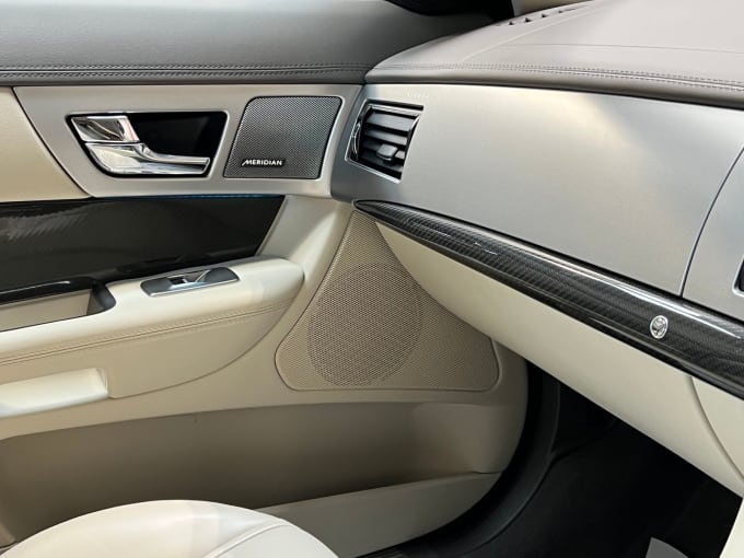 2013 Jaguar Xf
