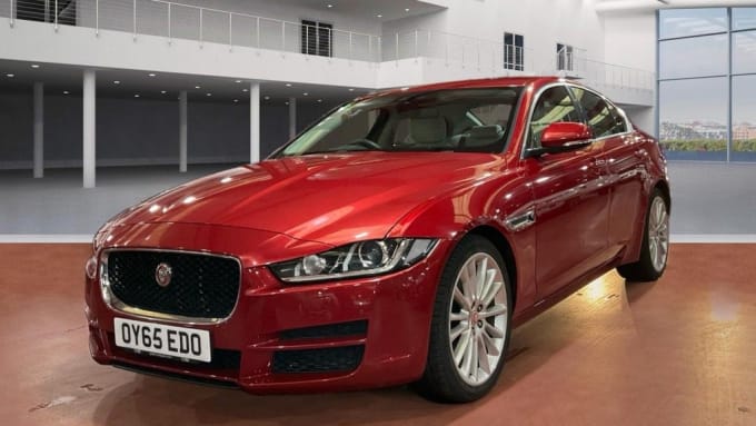 2024 Jaguar Xe