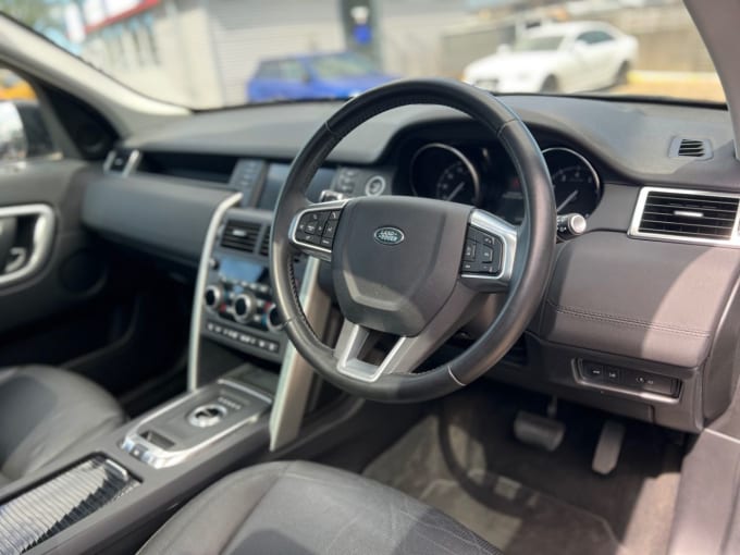 2025 Land Rover Discovery Sport