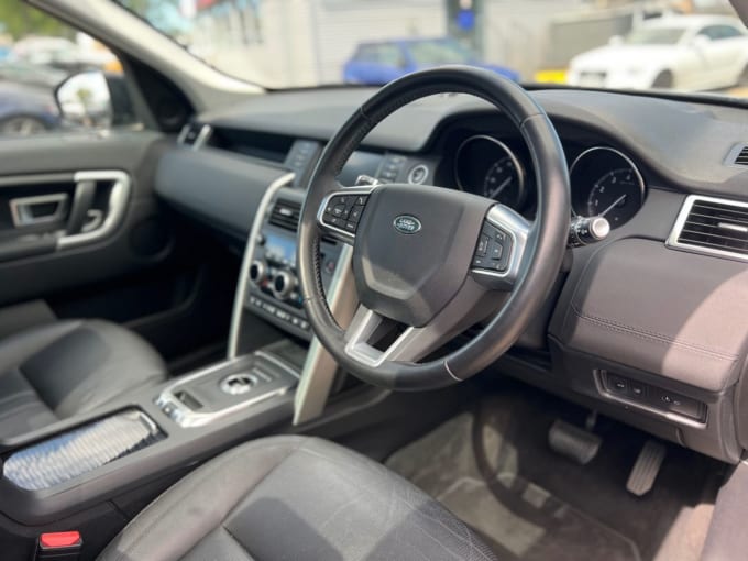 2025 Land Rover Discovery Sport