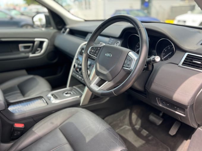 2025 Land Rover Discovery Sport