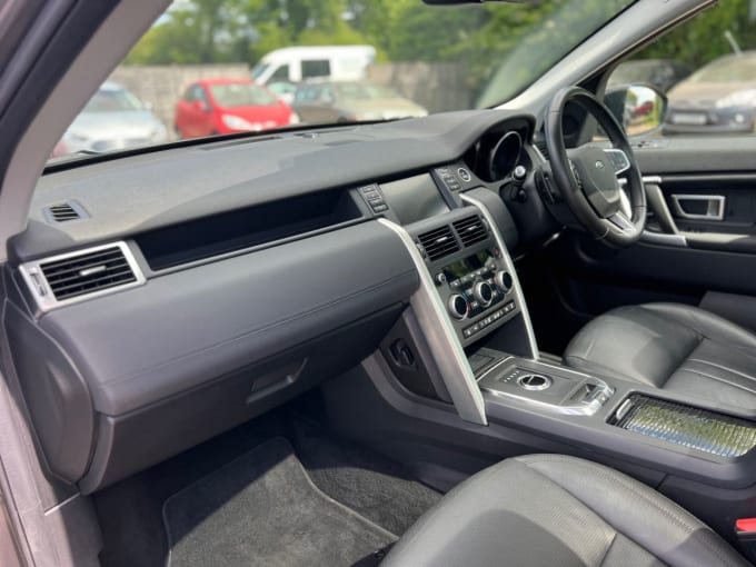 2025 Land Rover Discovery Sport