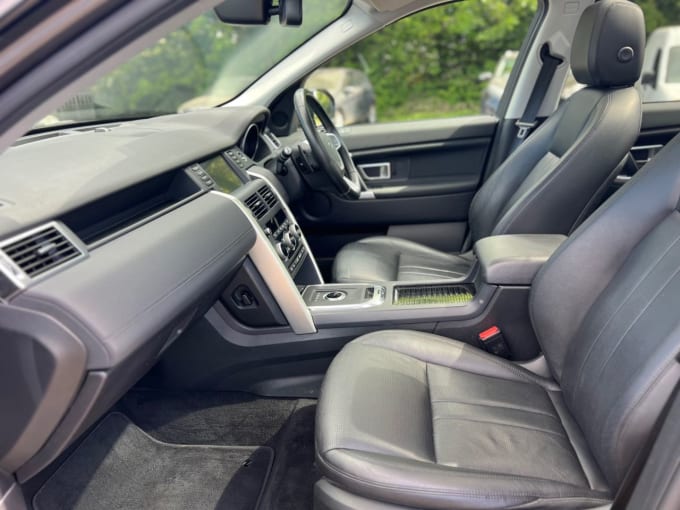 2025 Land Rover Discovery Sport