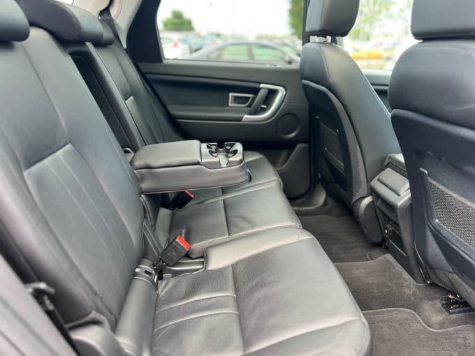 2025 Land Rover Discovery Sport