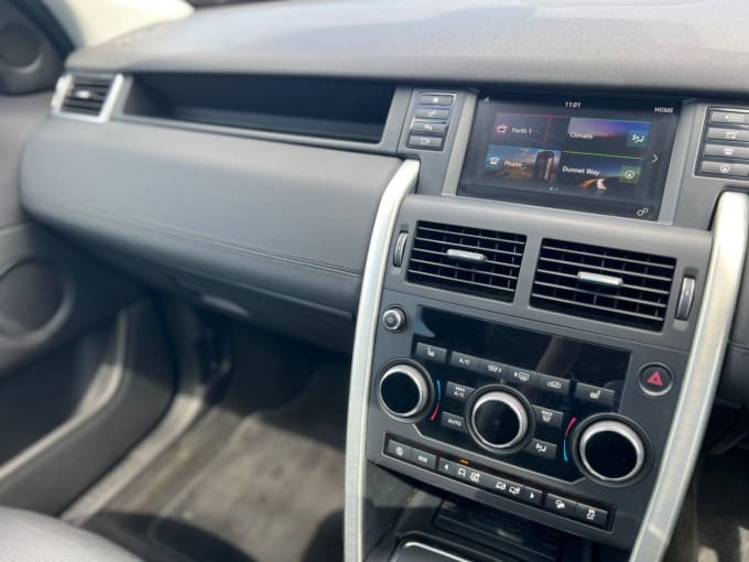2025 Land Rover Discovery Sport