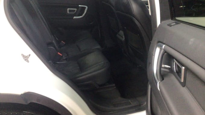 2025 Land Rover Discovery Sport