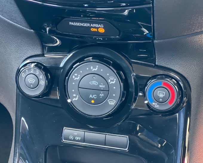 2025 Ford Fiesta