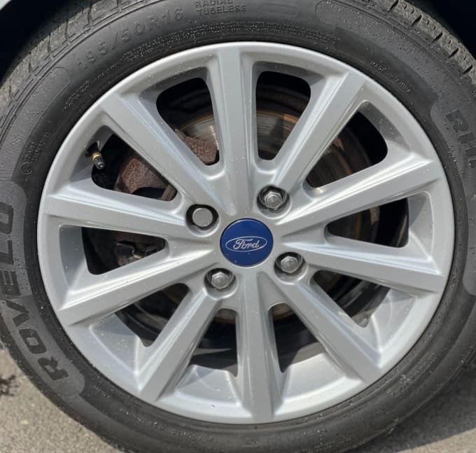 2025 Ford Fiesta