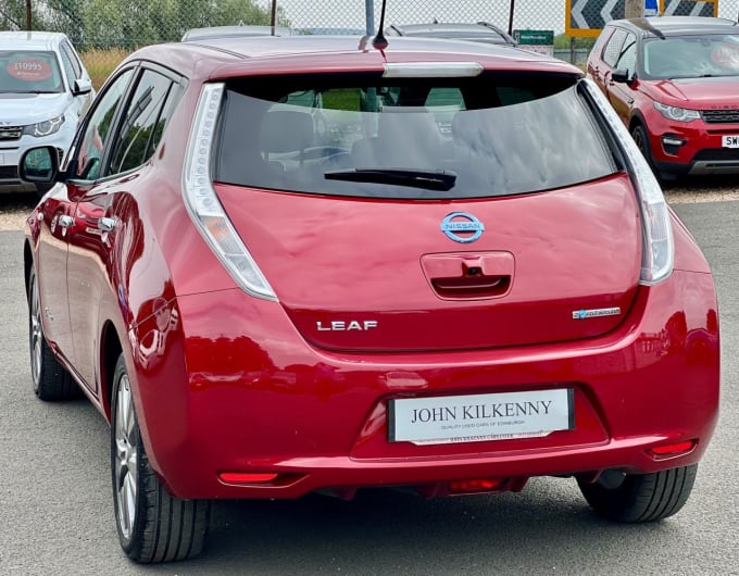 2025 Nissan Leaf