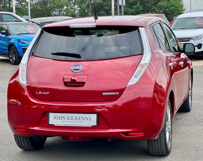 2025 Nissan Leaf