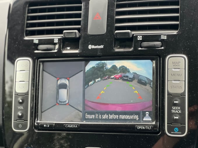 2025 Nissan Leaf