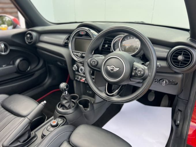 2025 Mini Convertible