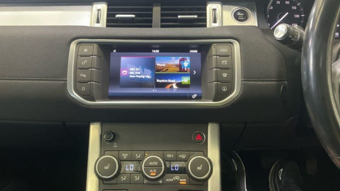 2025 Land Rover Range Rover Evoque