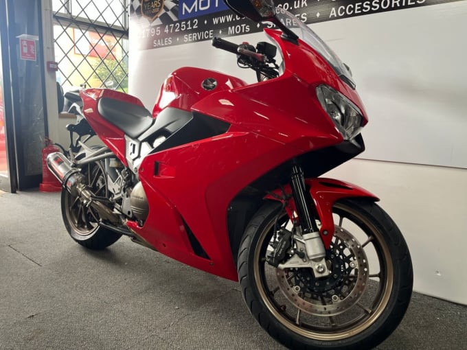 2014 Honda Vfr800f