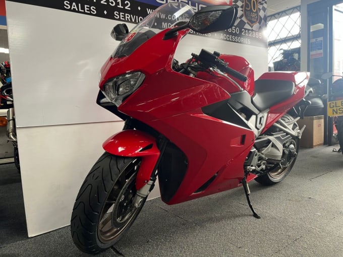 2014 Honda Vfr800f