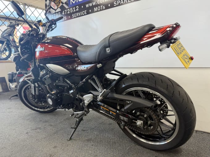 2025 Kawasaki Z900rs