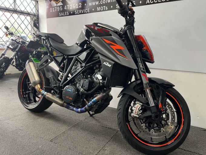 2024 Ktm 1290 Super Duke R