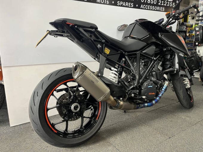 2024 Ktm 1290 Super Duke R